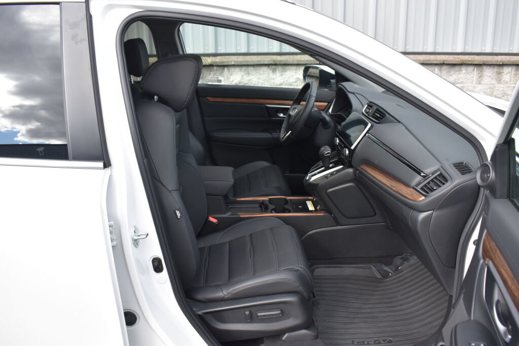 Used 2022 Honda CR-V Touring image 25