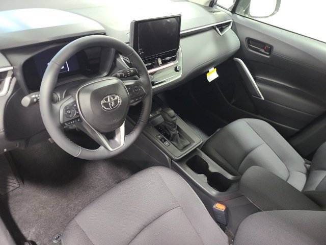 New 2026 Toyota Corolla Cross LE w/ Cold Weather Package AWD/4WD image 19