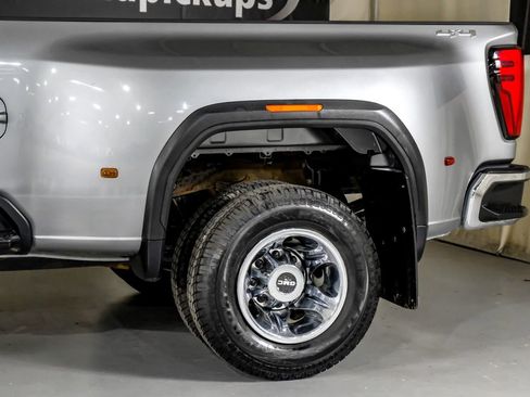 Used 2024 GMC Sierra 3500 Pro AWD/4WD image 13