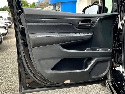 Used 2023 Honda Odyssey Sport image 18