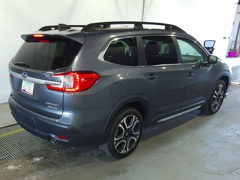 Used 2023 Subaru Ascent Limited AWD/4WD image 3