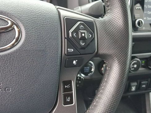 Used 2020 Toyota Tacoma TRD Sport w/ Technology Package AWD/4WD image 22