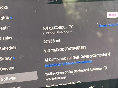 Used 2026 Tesla Model Y Long Range RWD image 22