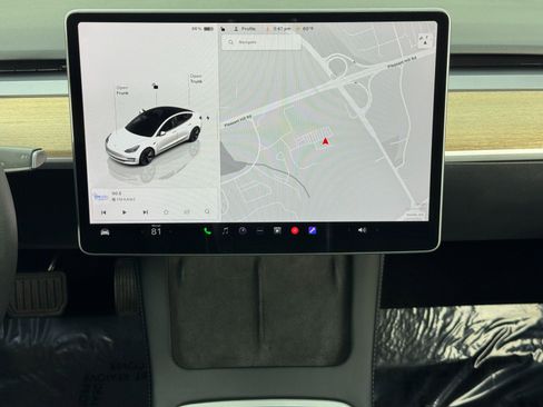 Used 2023 Tesla Model 3 Standard Range image 21