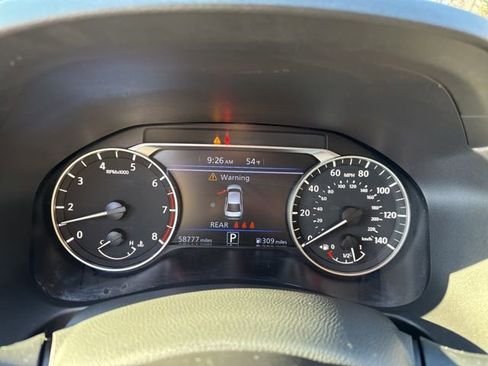 Used 2024 Nissan Altima 2.5 SV image 21