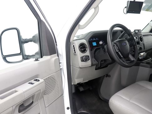 Used 2023 Ford E-350 and Econoline 350 Super Duty w/ Power Windows & Locks Group RWD image 16