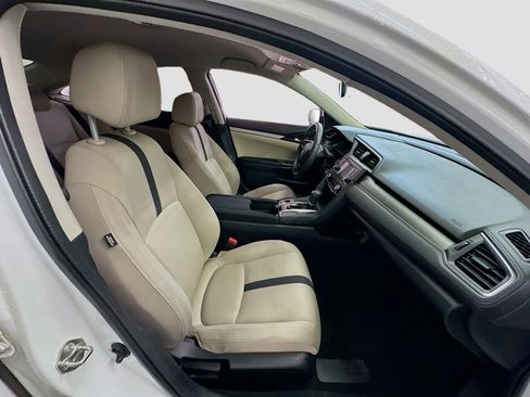 Used 2018 Honda Civic LX image 31