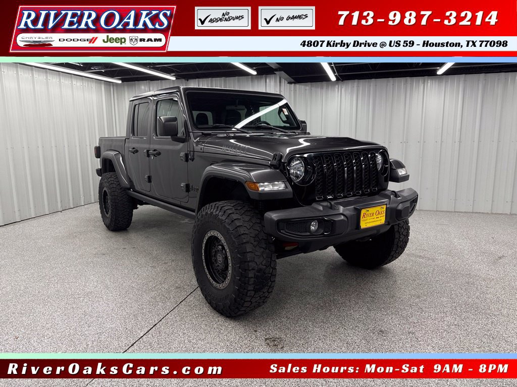 Used 2021 Jeep Gladiator Sport AWD/4WD image 1