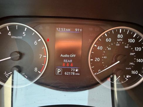 Used 2024 Nissan Sentra S FWD image 32