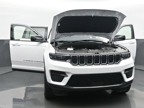 New 2025 Jeep Grand Cherokee Laredo X image 54