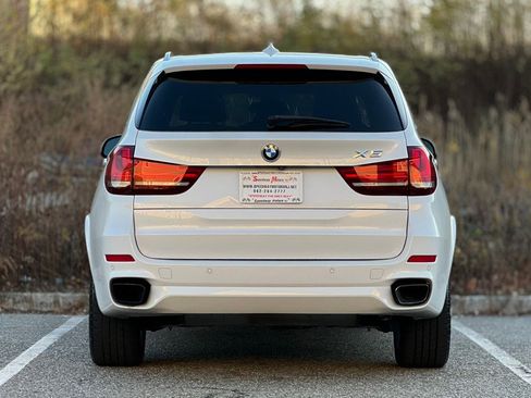 Used 2017 BMW X5 xDrive40e image 8