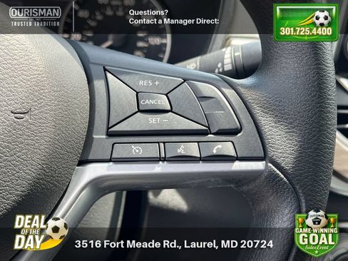 Used 2025 Nissan Altima 2.5 SV FWD image 22