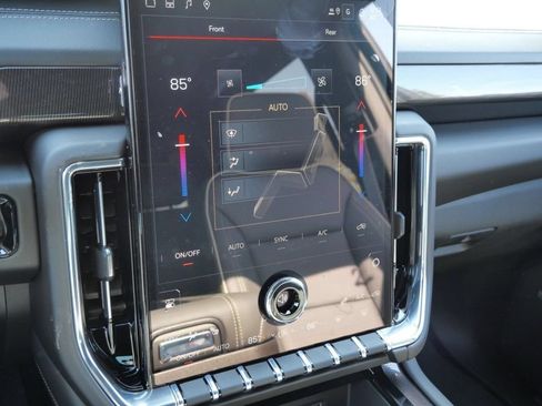 New 2026 GMC Yukon XL Elevation AWD/4WD image 46