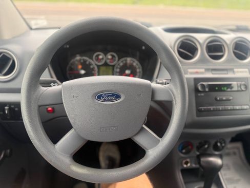 Used 2013 Ford Transit Connect XL FWD image 13