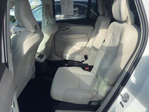 Used 2024 Volvo XC90 T8 Plus w/ Protection Package AWD/4WD image 6