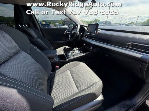 Used 2024 Mitsubishi Outlander ES AWD/4WD image 25