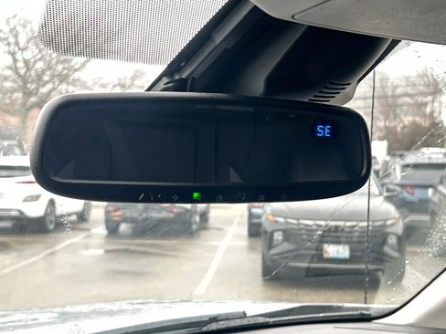 Used 2019 Toyota Tundra SR5 w/ TRD Off Road Package image 27