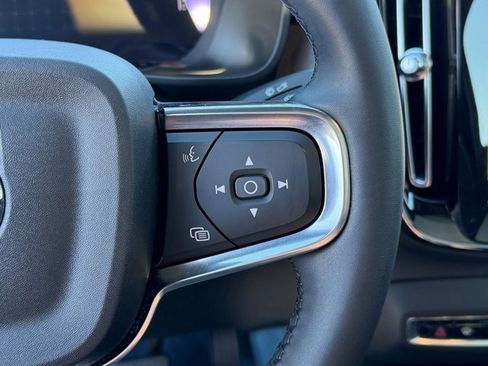 Certified 2023 Volvo C40 P8 Recharge Plus w/ Climate Package image 29