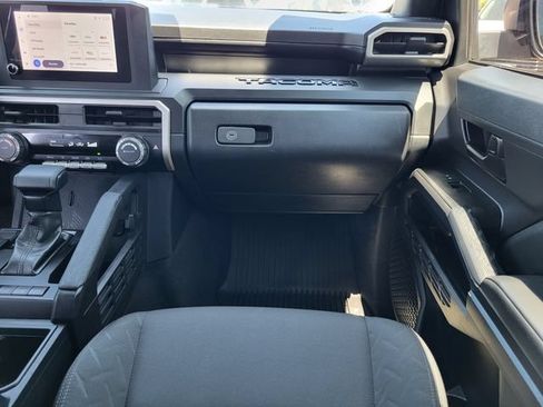 Used 2024 Toyota Tacoma SR w/ SR Upgrade Package AWD/4WD image 26