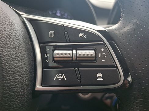 Used 2024 Kia Forte GT-Line w/ GT-Line Premium Package FWD image 22