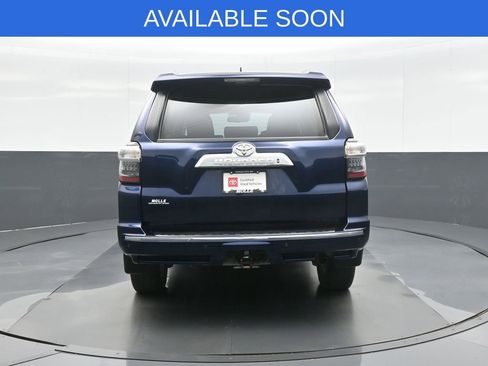 Used 2024 Toyota 4Runner Limited AWD/4WD image 6