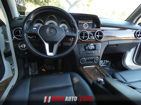 Used 2014 Mercedes-Benz GLK 350 2WD w/ Premium 1 Package image 20