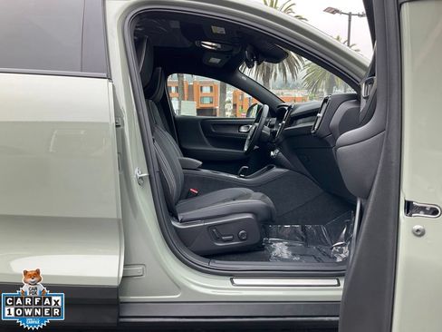 Used 2023 Volvo C40 P8 Recharge Ultimate AWD/4WD image 64