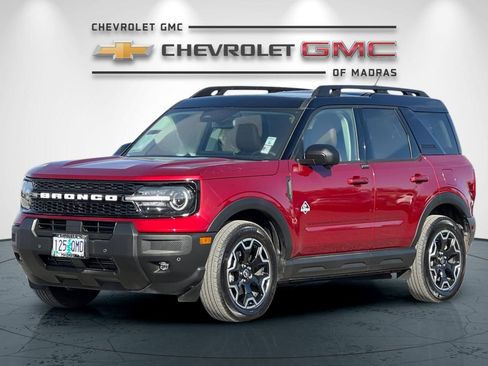 Used 2025 Ford Bronco Sport Outer Banks w/ Outer Banks Tech Package+ image 7