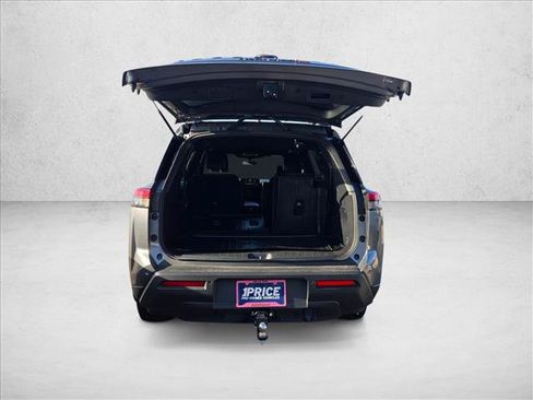 Used 2023 Nissan Pathfinder Rock Creek AWD/4WD image 7