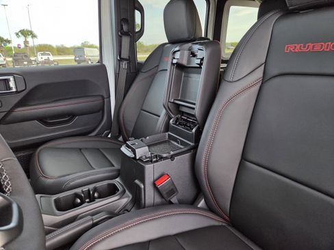 New 2026 Jeep Wrangler Unlimited Rubicon image 31