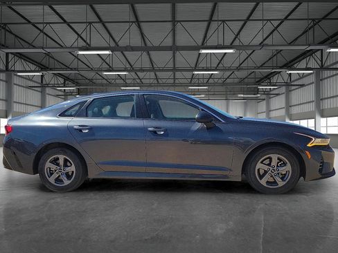 Used 2023 Kia K5 LXS image 5
