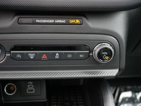 Used 2025 Ford Bronco Sport Big Bend w/ Convenience Package AWD/4WD image 23