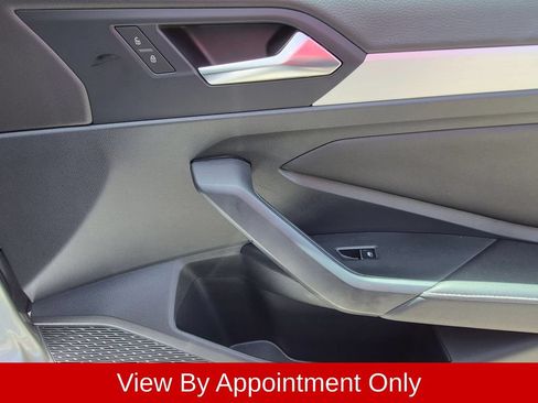 Used 2025 Volkswagen Jetta S FWD image 33