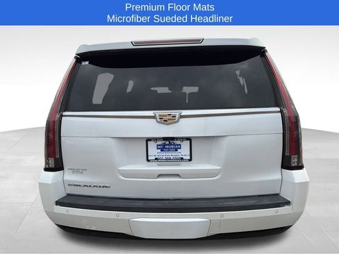 Used 2017 Cadillac Escalade ESV Platinum image 7