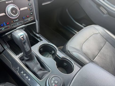 Used 2016 Ford Explorer Limited AWD/4WD image 25