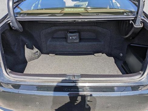 Used 2016 Lexus ES 300h image 6