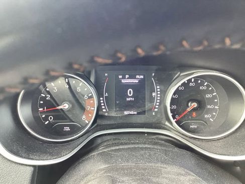 Used 2021 Jeep Compass Latitude image 11