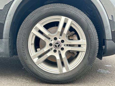 Used 2023 Mercedes-Benz GLA 250 4MATIC image 36