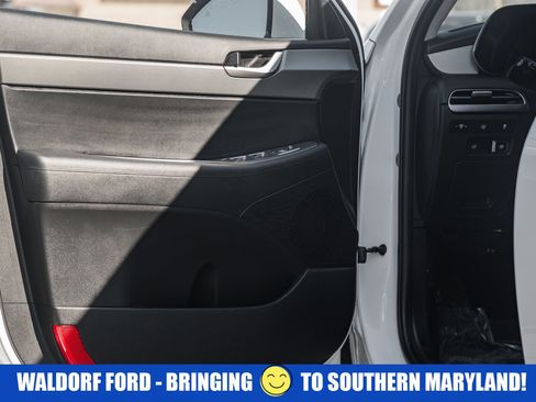 Used 2024 Hyundai Palisade SEL image 38