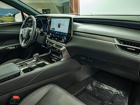 Certified 2023 Lexus RX 350 Premium Plus w/ Accessory Package (Z1) FWD image 36