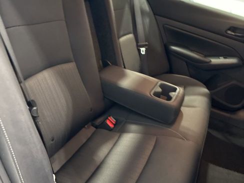 Used 2025 Nissan Altima 2.5 S image 30