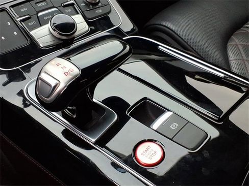 Used 2017 Audi S8 Plus w/ Dynamic Package image 18