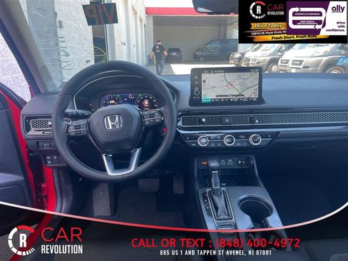 Used 2024 Honda Civic Touring image 27