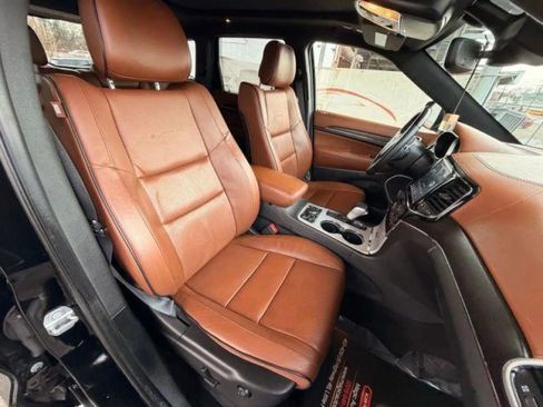 Used 2019 Jeep Grand Cherokee Summit w/ Platinum Series Group AWD/4WD image 21