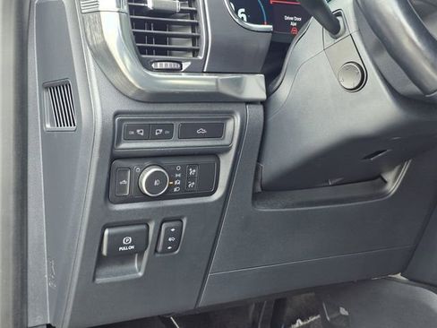 Used 2021 Ford F150 Lariat w/ Equipment Group 502A High AWD/4WD image 19