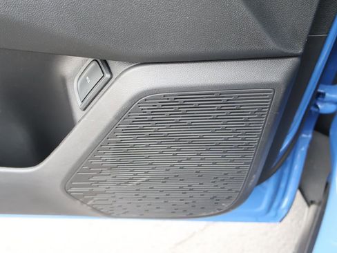 New 2026 Chevrolet Equinox RS w/ Convenience Package III FWD image 19