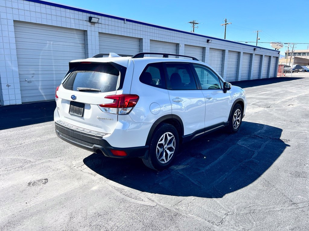 Used 2021 Subaru Forester Premium AWD/4WD image 4