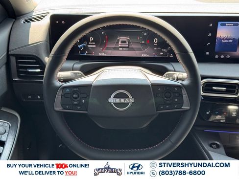 Used 2026 Nissan Sentra SR w/ SR Premium Package FWD image 24