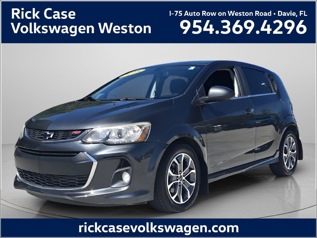 Used 2018 Chevrolet Sonic LT w/ Convenience Package FWD image 1