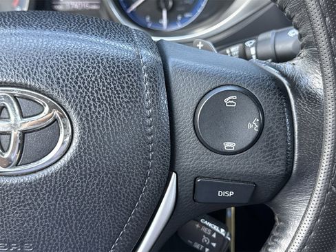 Used 2014 Toyota Corolla L image 19